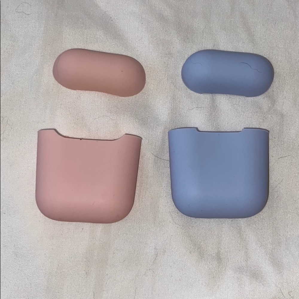 2 silicon airpods case
